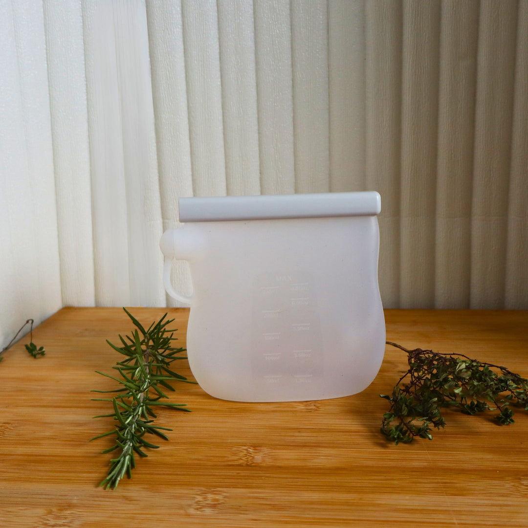 240ml  and 250ml Silicone Pouches - Eco Friendly Food/Milk Storage
