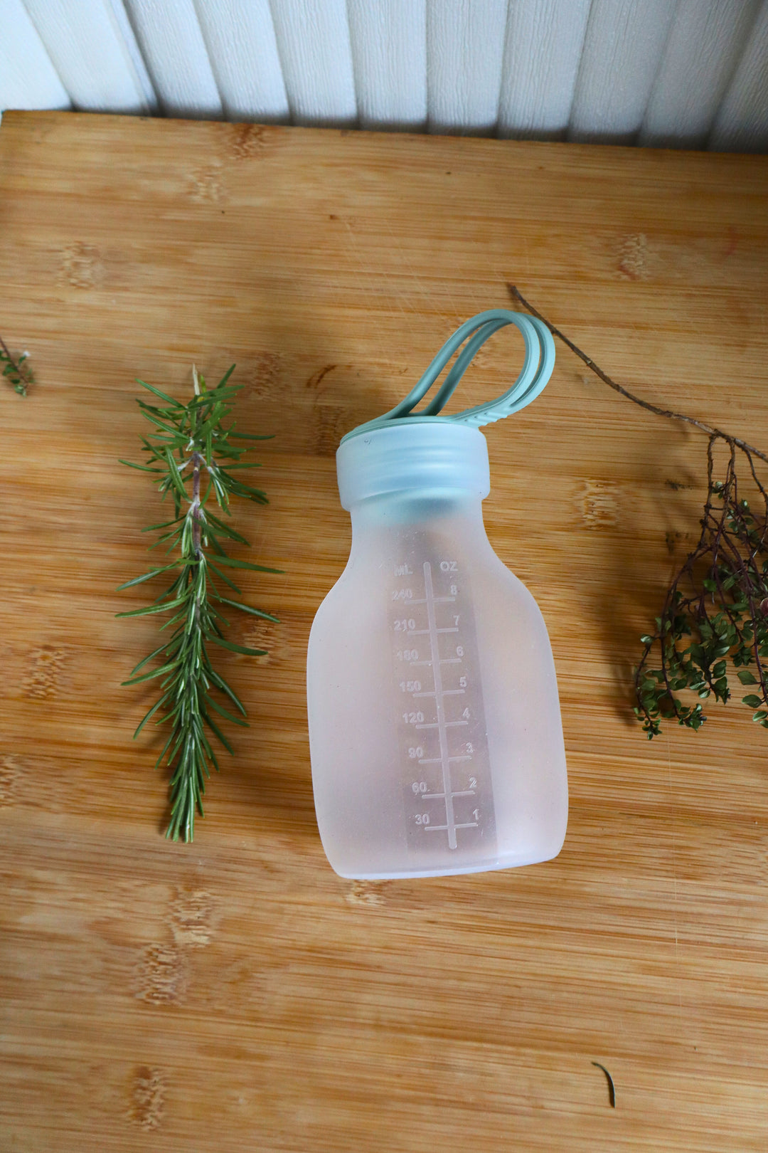 240ml  and 250ml Silicone Pouches - Eco Friendly Food/Milk Storage