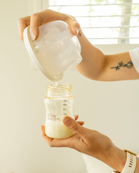 Tiny Bloom Ivory Wearable Breast Pump